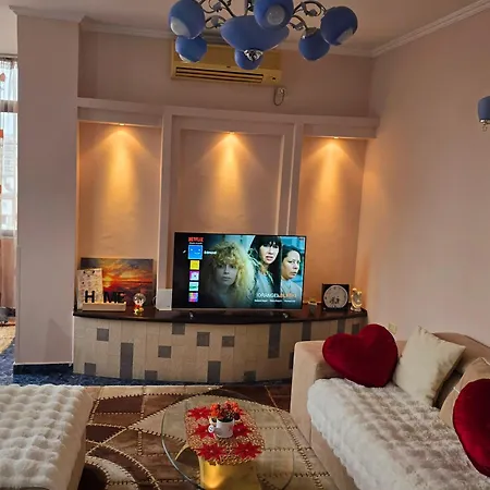 Sweethome Center, Skanderbeg Square Apartment *