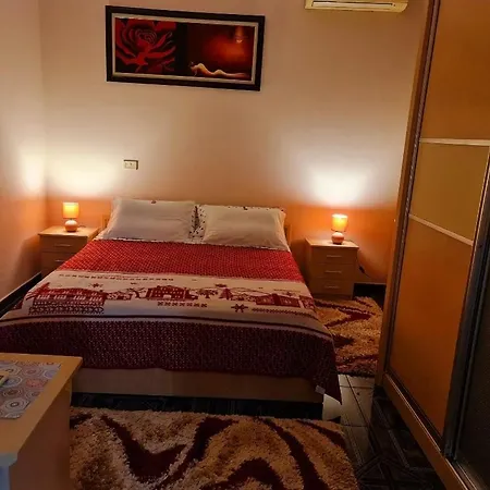 Apartment Sweethome Center, Skanderbeg Square